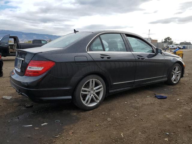 Photo 2 VIN: WDDGF4HB6DR243765 - MERCEDES-BENZ C-CLASS 