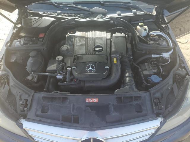 Photo 10 VIN: WDDGF4HB6DR262011 - MERCEDES-BENZ C-CLASS 