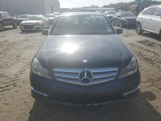 Photo 4 VIN: WDDGF4HB6DR262011 - MERCEDES-BENZ C-CLASS 