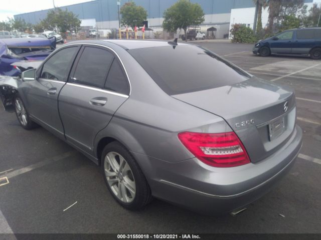 Photo 2 VIN: WDDGF4HB6DR274286 - MERCEDES-BENZ C-CLASS 