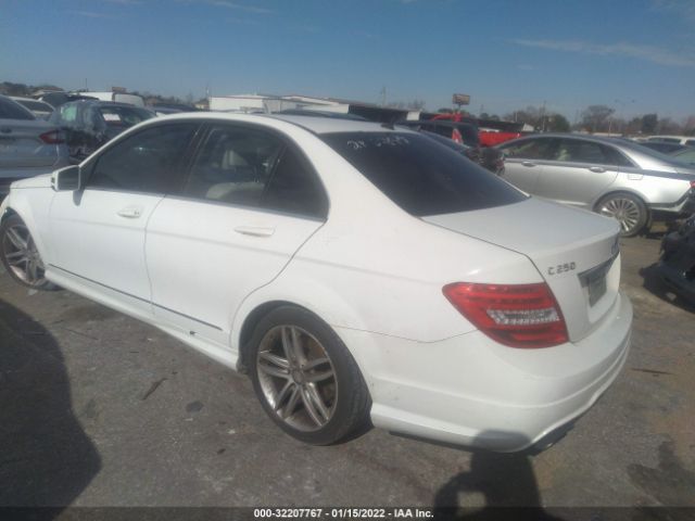 Photo 2 VIN: WDDGF4HB6DR288060 - MERCEDES-BENZ C-CLASS 