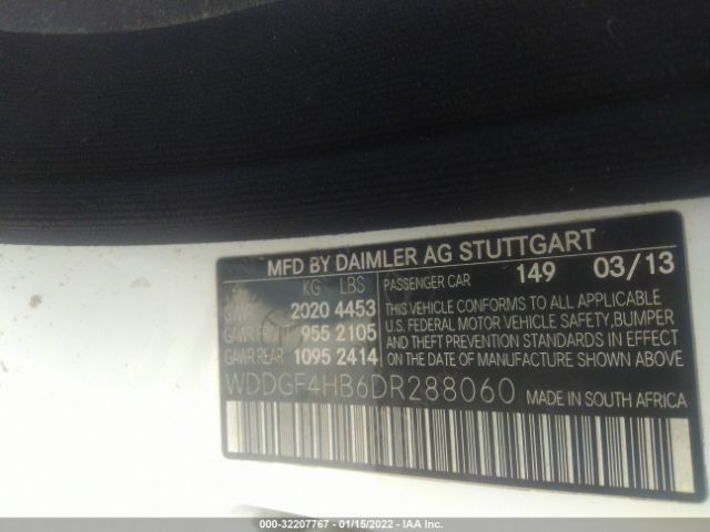 Photo 8 VIN: WDDGF4HB6DR288060 - MERCEDES-BENZ C-CLASS 