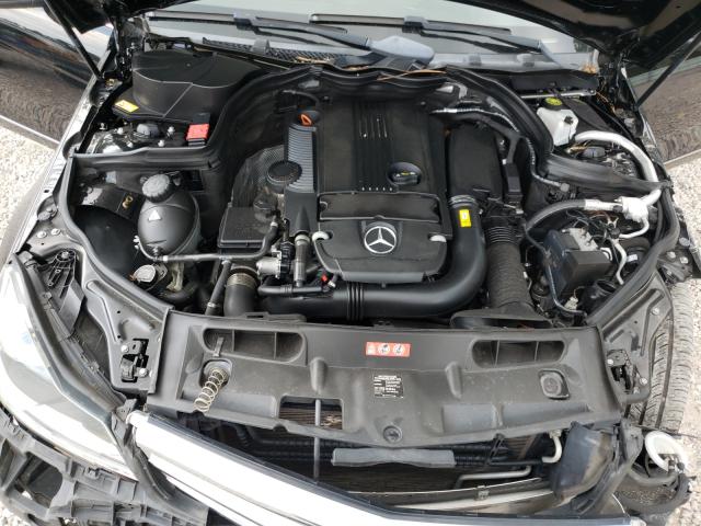 Photo 6 VIN: WDDGF4HB6DR290357 - MERCEDES-BENZ C 250 