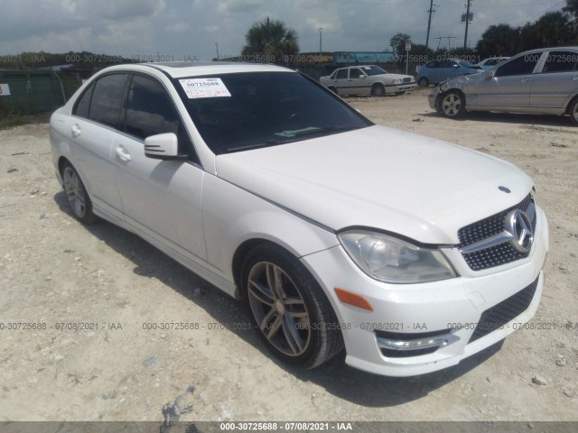 Photo 0 VIN: WDDGF4HB6DR294831 - MERCEDES-BENZ C-CLASS 