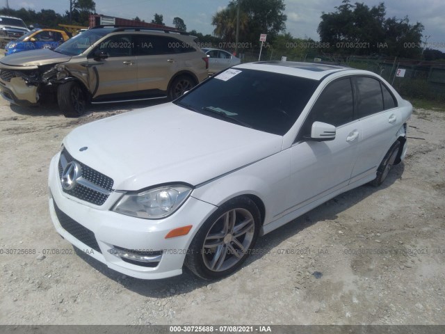 Photo 1 VIN: WDDGF4HB6DR294831 - MERCEDES-BENZ C-CLASS 