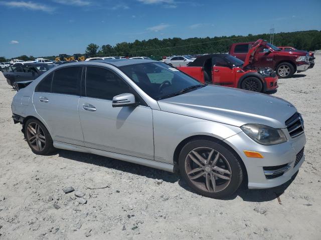 Photo 3 VIN: WDDGF4HB6EA940367 - MERCEDES-BENZ C-CLASS 