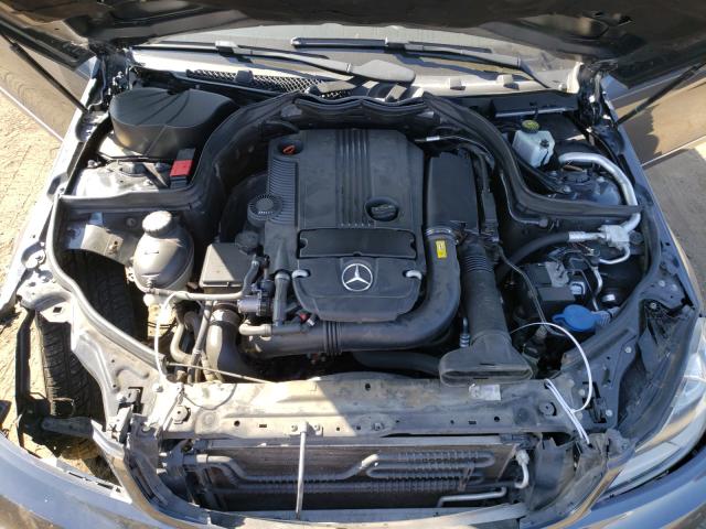 Photo 6 VIN: WDDGF4HB6EA951174 - MERCEDES-BENZ C 250 