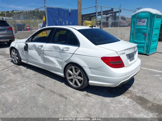 Photo 2 VIN: WDDGF4HB6EA953264 - MERCEDES-BENZ C 250 