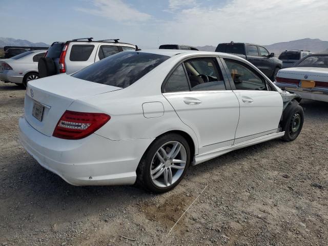 Photo 2 VIN: WDDGF4HB6EA963888 - MERCEDES-BENZ C 250 