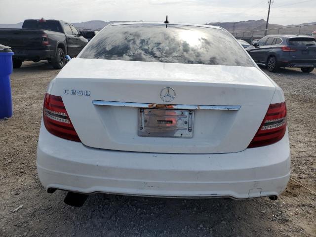 Photo 5 VIN: WDDGF4HB6EA963888 - MERCEDES-BENZ C 250 