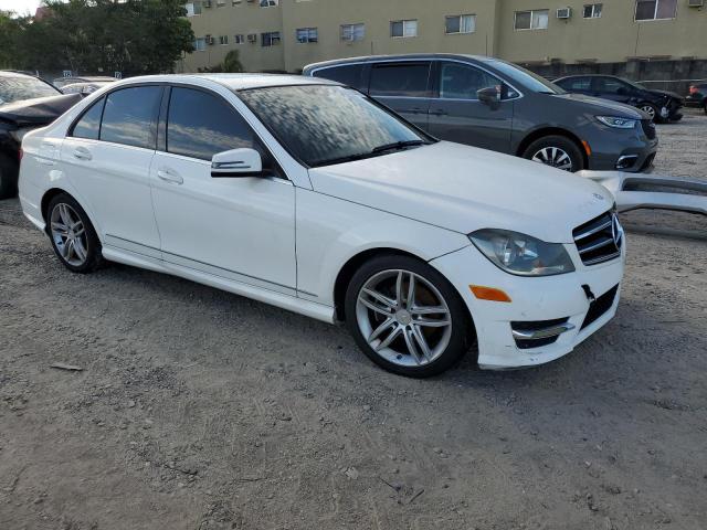 Photo 3 VIN: WDDGF4HB6EG210049 - MERCEDES-BENZ C 250 