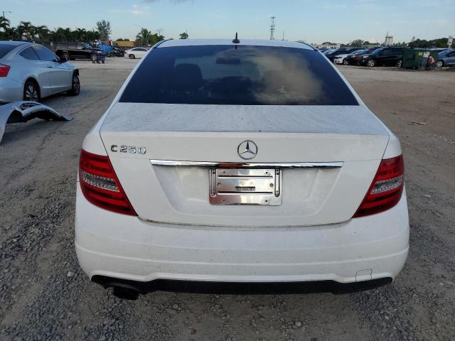 Photo 5 VIN: WDDGF4HB6EG210049 - MERCEDES-BENZ C 250 