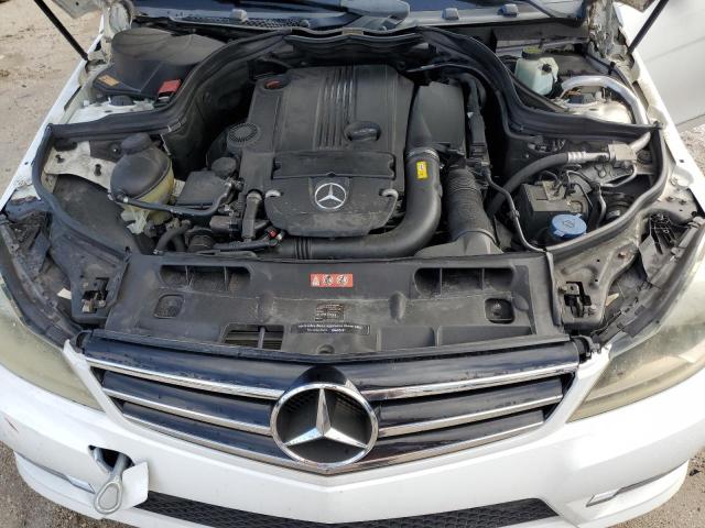 Photo 10 VIN: WDDGF4HB6EG239440 - MERCEDES-BENZ C 250 