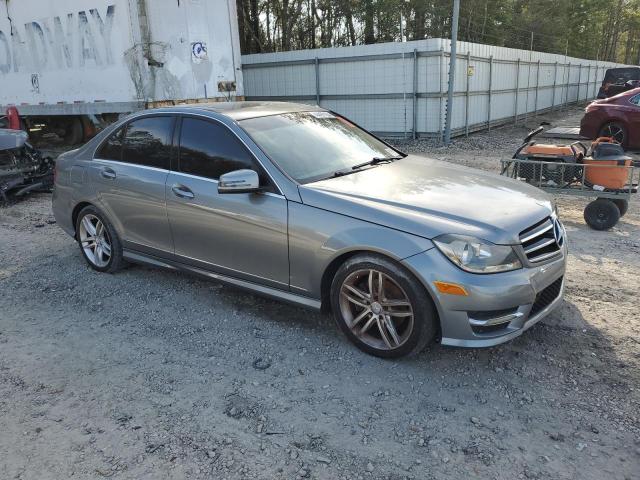 Photo 3 VIN: WDDGF4HB6EG243116 - MERCEDES-BENZ C-CLASS 