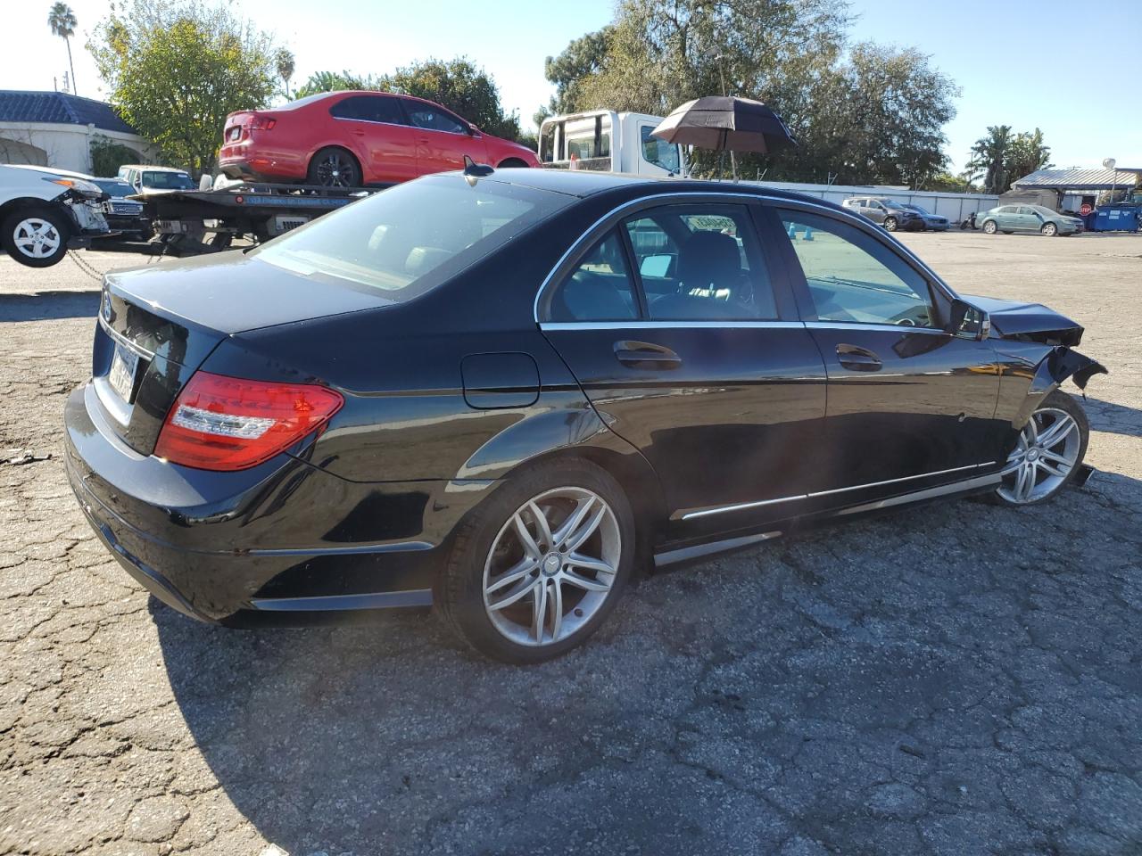 Photo 2 VIN: WDDGF4HB6EG255931 - MERCEDES-BENZ C-KLASSE 