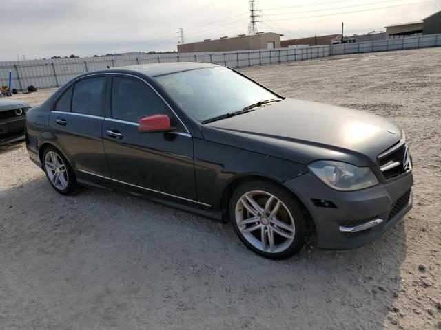 Photo 3 VIN: WDDGF4HB6ER302718 - MERCEDES-BENZ C-CLASS 