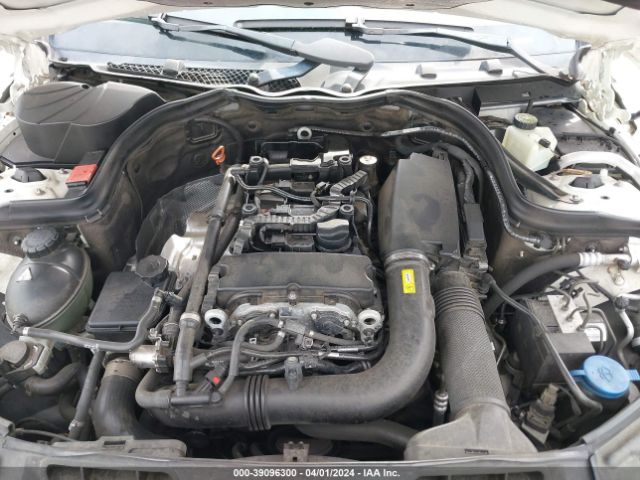 Photo 9 VIN: WDDGF4HB7CA610881 - MERCEDES-BENZ C 250 