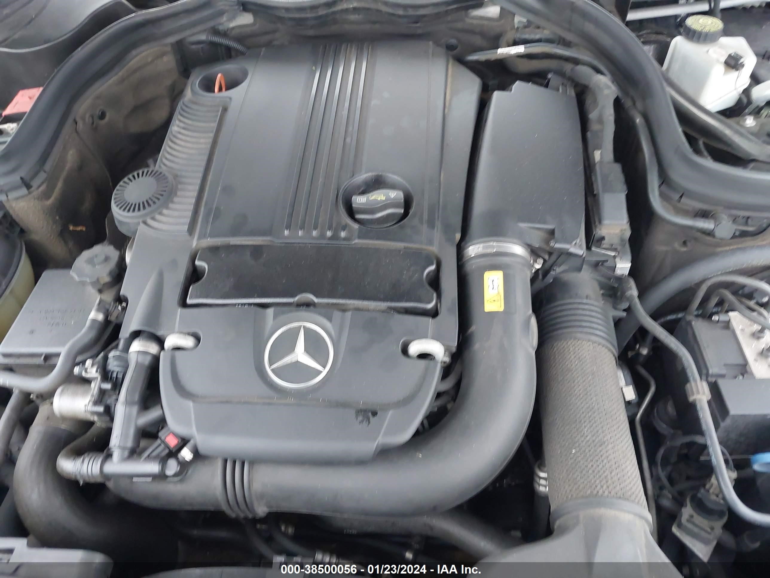 Photo 9 VIN: WDDGF4HB7CR191030 - MERCEDES-BENZ C-KLASSE 