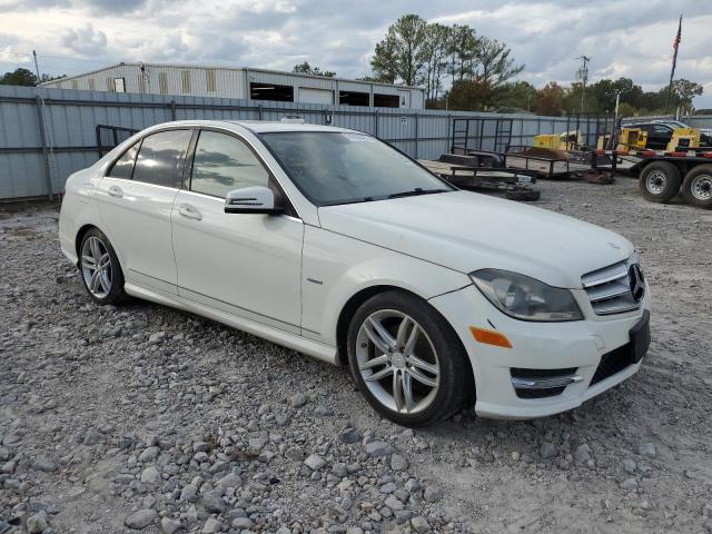 Photo 3 VIN: WDDGF4HB7CR212488 - MERCEDES-BENZ C-CLASS 