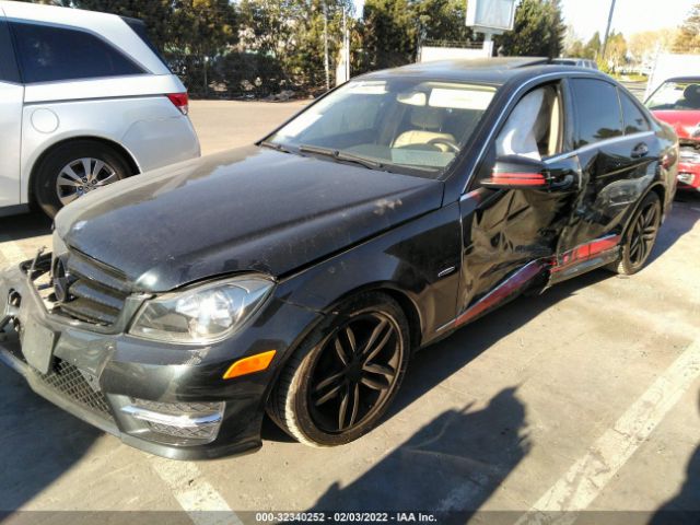 Photo 1 VIN: WDDGF4HB7CR213673 - MERCEDES-BENZ C-CLASS 