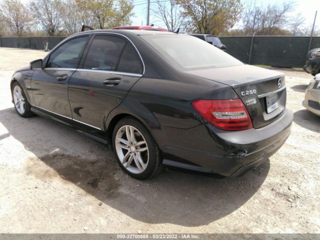 Photo 2 VIN: WDDGF4HB7CR215424 - MERCEDES-BENZ C-CLASS 