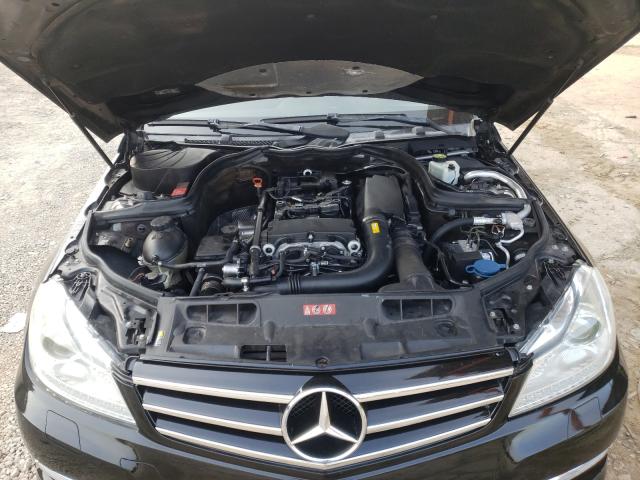 Photo 6 VIN: WDDGF4HB7CR217948 - MERCEDES-BENZ C 250 