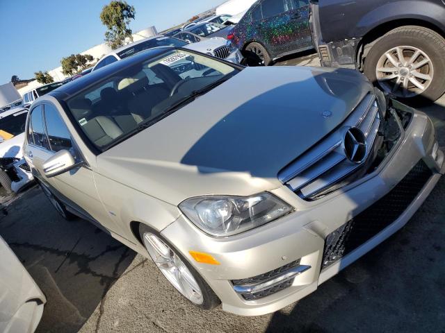 Photo 3 VIN: WDDGF4HB7CR224611 - MERCEDES-BENZ C-CLASS 