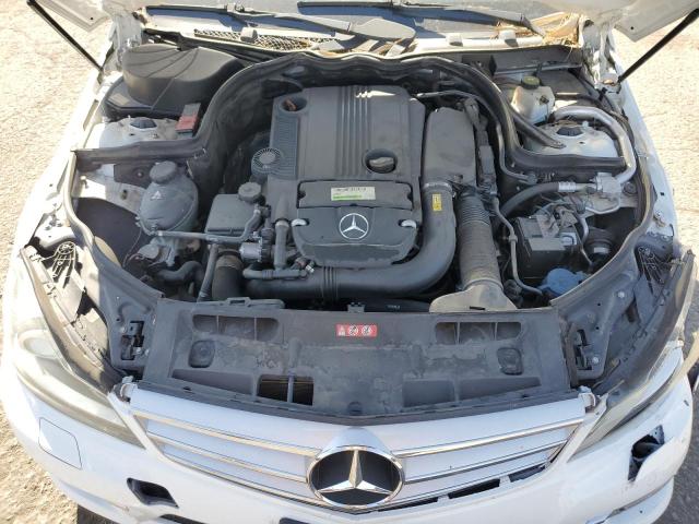 Photo 10 VIN: WDDGF4HB7DA751449 - MERCEDES-BENZ C 250 