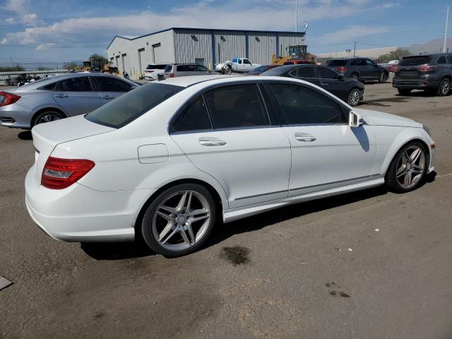 Photo 2 VIN: WDDGF4HB7DA751449 - MERCEDES-BENZ C 250 