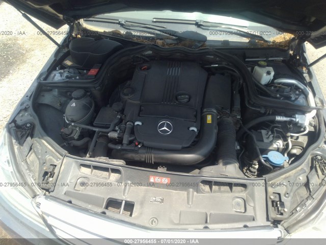 Photo 9 VIN: WDDGF4HB7DA804778 - MERCEDES-BENZ C-CLASS 