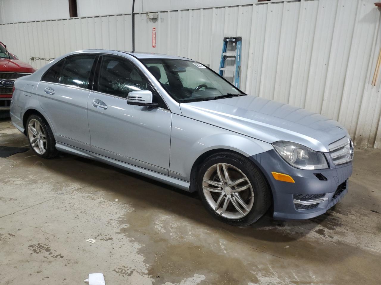 Photo 3 VIN: WDDGF4HB7DA831799 - MERCEDES-BENZ C-KLASSE 