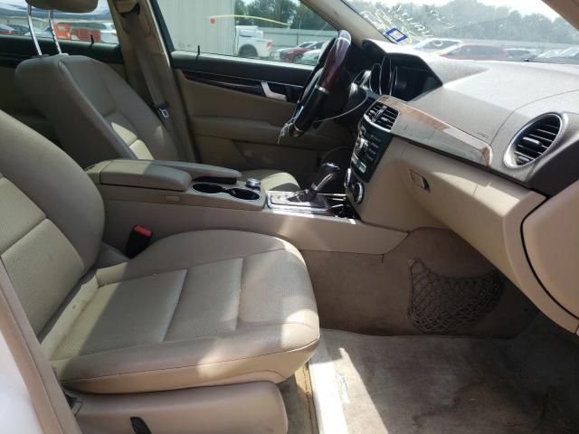 Photo 4 VIN: WDDGF4HB7DA865225 - MERCEDES-BENZ C 250 