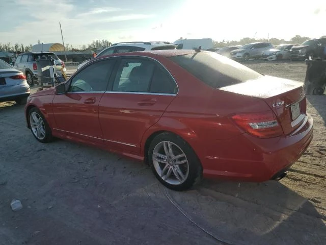 Photo 1 VIN: WDDGF4HB7DG085481 - MERCEDES-BENZ C 250 