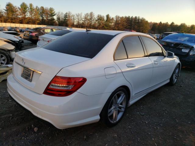 Photo 3 VIN: WDDGF4HB7DR241507 - MERCEDES-BENZ C 250 