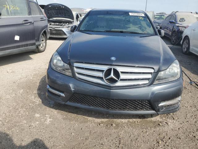 Photo 4 VIN: WDDGF4HB7DR241572 - MERCEDES-BENZ C 250 