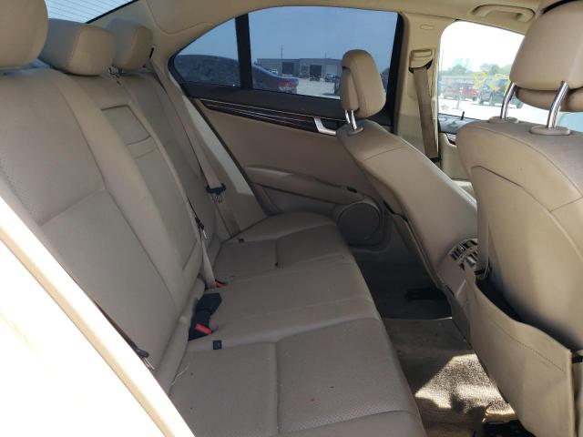 Photo 9 VIN: WDDGF4HB7DR246416 - MERCEDES-BENZ C-CLASS 