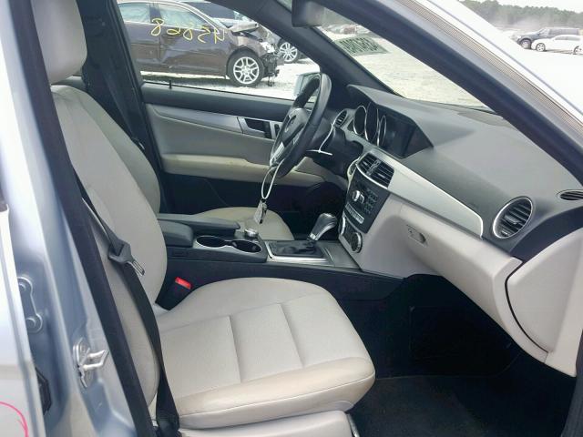 Photo 4 VIN: WDDGF4HB7DR260512 - MERCEDES-BENZ C 250 