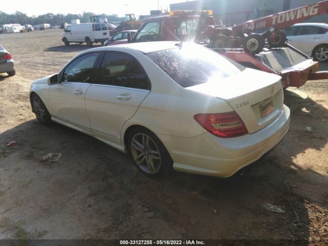 Photo 2 VIN: WDDGF4HB7DR270067 - MERCEDES-BENZ C-CLASS 