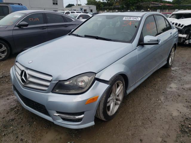 Photo 1 VIN: WDDGF4HB7DR270666 - MERCEDES-BENZ C 250 