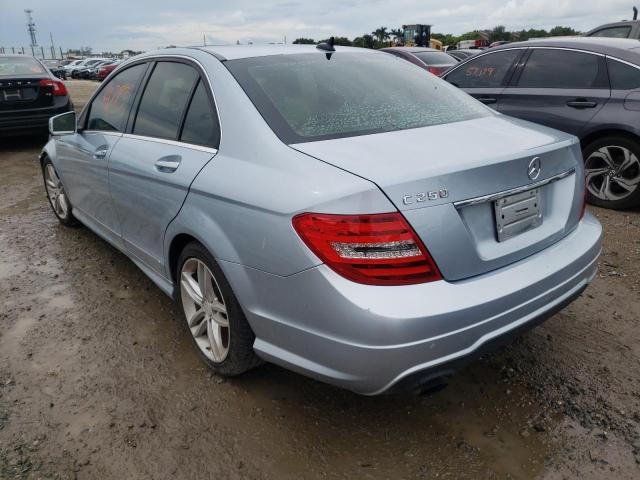 Photo 2 VIN: WDDGF4HB7DR270666 - MERCEDES-BENZ C 250 