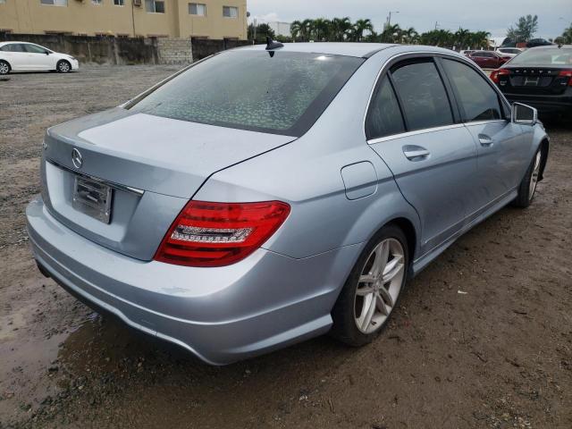 Photo 3 VIN: WDDGF4HB7DR270666 - MERCEDES-BENZ C 250 