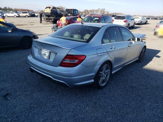 Photo 3 VIN: WDDGF4HB7DR274653 - MERCEDES-BENZ C 250 