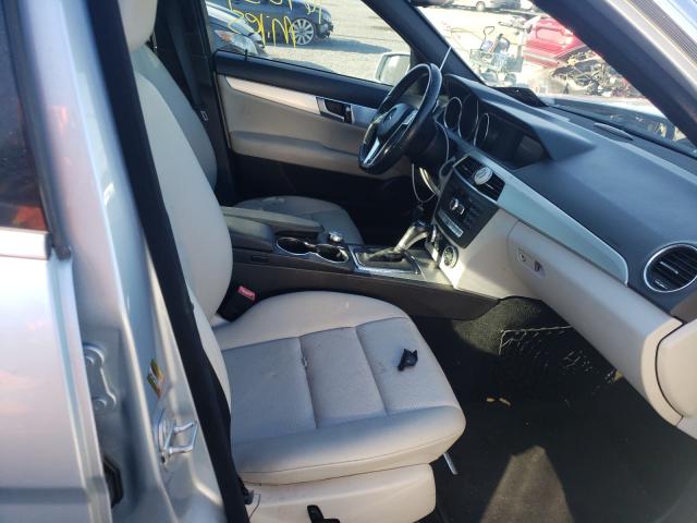 Photo 4 VIN: WDDGF4HB7DR274653 - MERCEDES-BENZ C 250 