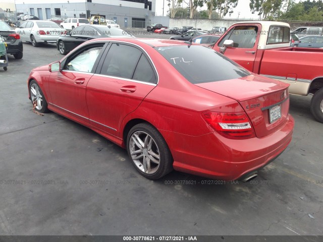 Photo 2 VIN: WDDGF4HB7DR274880 - MERCEDES-BENZ C-CLASS 