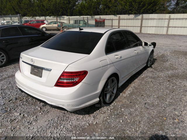 Photo 3 VIN: WDDGF4HB7DR283062 - MERCEDES-BENZ C-CLASS 