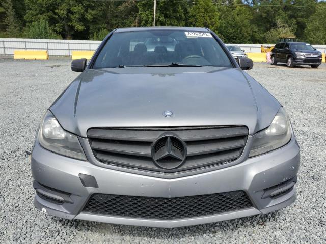 Photo 4 VIN: WDDGF4HB7DR295180 - MERCEDES-BENZ C 250 