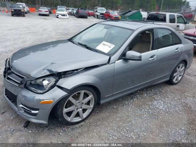 Photo 1 VIN: WDDGF4HB7EA957419 - MERCEDES-BENZ C 250 