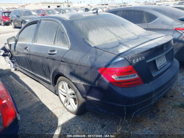 Photo 2 VIN: WDDGF4HB7EA964435 - MERCEDES-BENZ C 250 