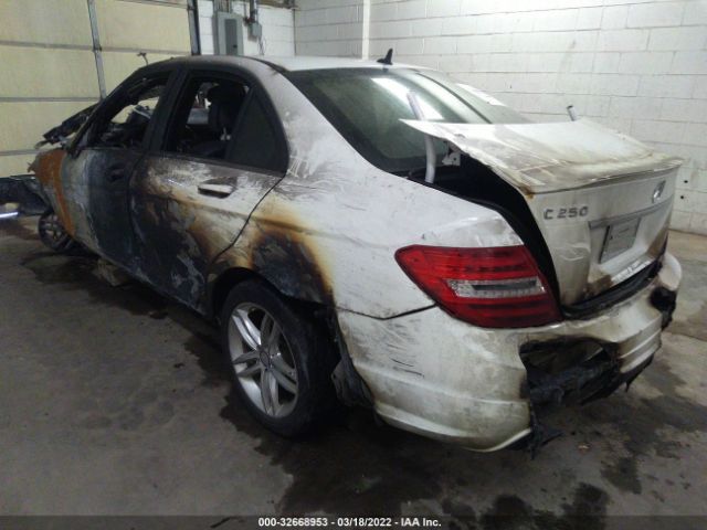 Photo 2 VIN: WDDGF4HB7EA966234 - MERCEDES-BENZ C-CLASS 