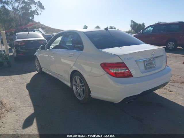 Photo 2 VIN: WDDGF4HB7EG188725 - MERCEDES-BENZ C 250 